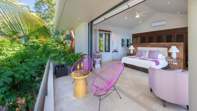 Luxury Villa Photo #26