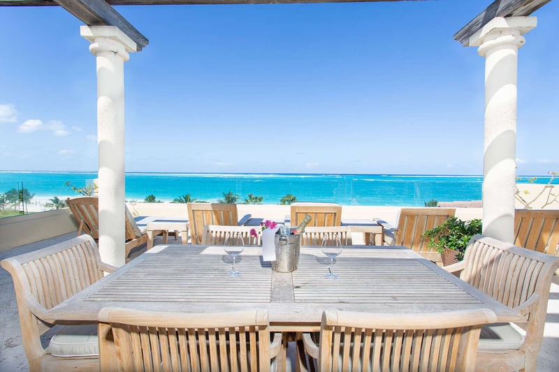 Villas Grace Bay Penthouse