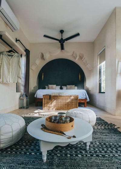 Luxury Villa Photo #22