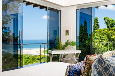 Where the Pacific ocean comes to life from every corner of the house.