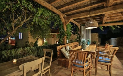 Luxury Villa Photo #7