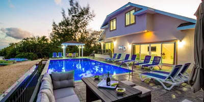 Luxury Villa Photo #5