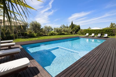 Luxury Villa Photo #5