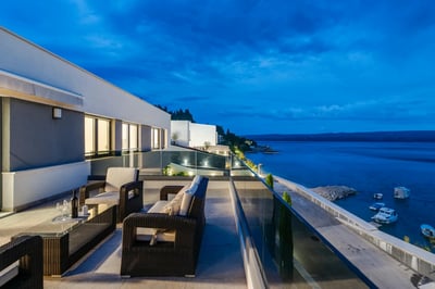 Luxury Villa Photo #16