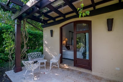 Luxury Villa Photo #18