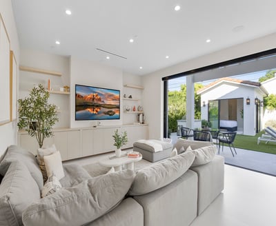 Luxury Villa Photo #26