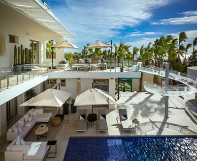 Luxury Villa Photo #22