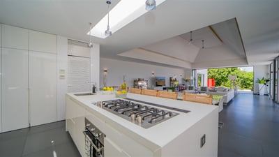 Luxury Villa Photo #34