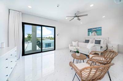 Luxury Villa Photo #20