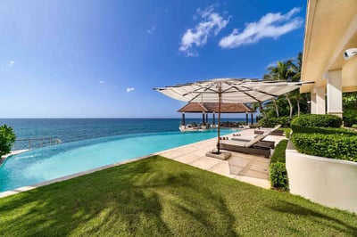 Luxury Villa Photo #7
