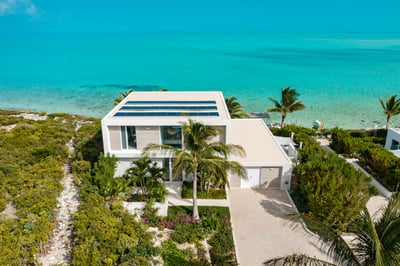 Luxury Villa Photo #2