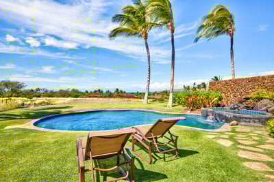 Luxury Villa Photo #4