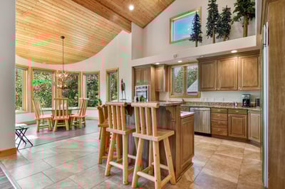 Luxury Villa Photo #7