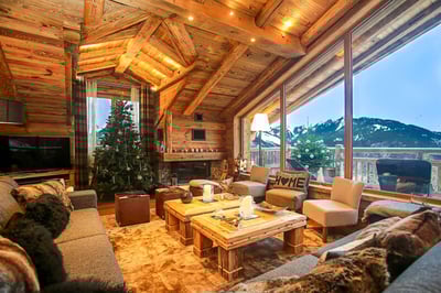 Luxury Villa Photo #5