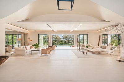 Luxury Villa Photo #48
