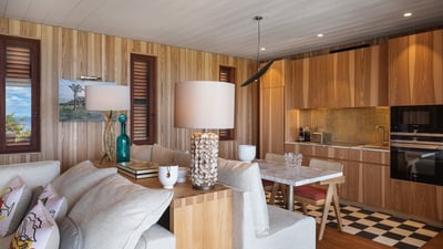 Cottage Kitchen & Dining Area: Fully equipped, air conditioning, gas oven, refrigerator, freezer, fi