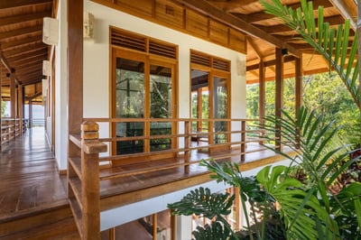 Luxury Villa Photo #43