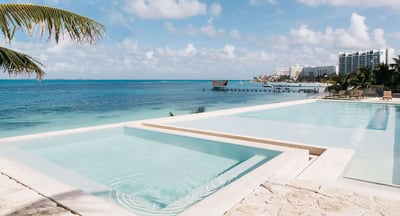Luxury Villa Photo #6