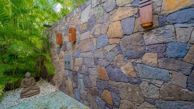 Luxury Villa Photo #48