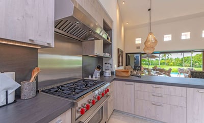 Luxury Villa Photo #8