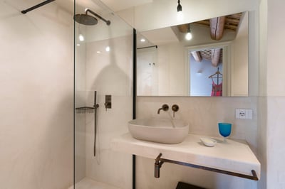 Luxury Villa Photo #39