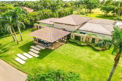 Luxury Villa Photo #73