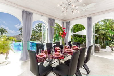 Luxury Villa Photo #13