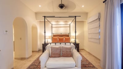 Luxury Villa Photo #55