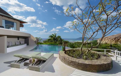 Luxury Villa Photo #4
