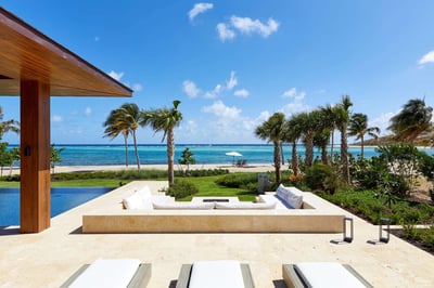 Luxury Villa Photo #4