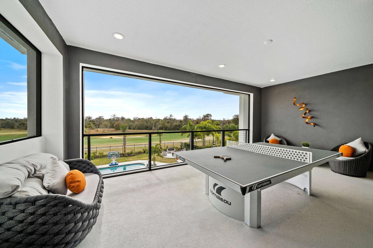 Adventure Galaxy Lodge