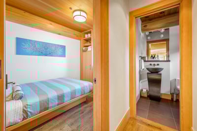 Luxury Villa Photo #43