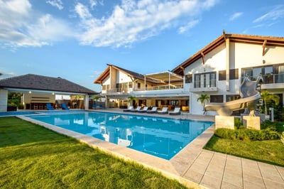 Luxury Villa Photo #5