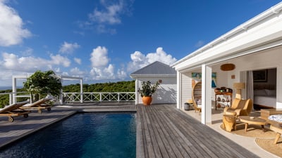 Luxury Villa Photo #8