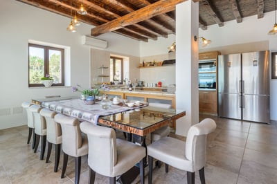 Luxury Villa Photo #19