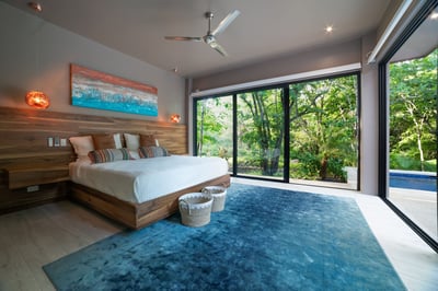 Luxury Villa Photo #12