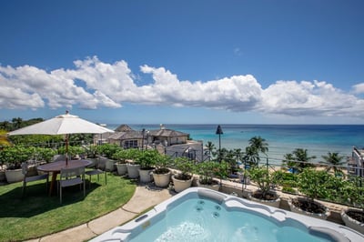 Luxury Villa Photo #14