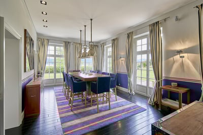 Luxury Villa Photo #15