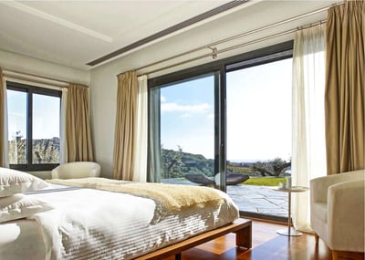 Luxury Villa Photo #8