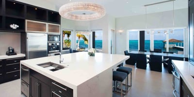Luxury Villa Photo #18