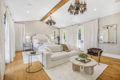 Luxury Villa Photo #45