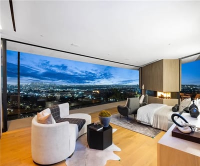 Luxury Villa Photo #49