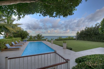Luxury Villa Photo #5