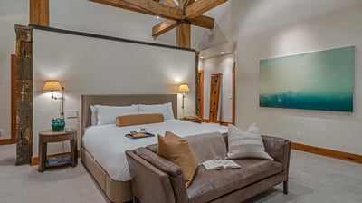 Luxury Villa Photo #19