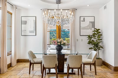 Luxury Villa Photo #32
