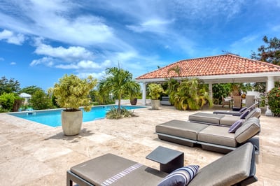 Luxury Villa Photo #5