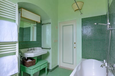 Luxury Villa Photo #30