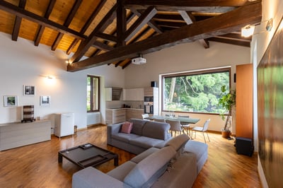 Luxury Villa Photo #56