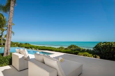 Luxury Villa Photo #10