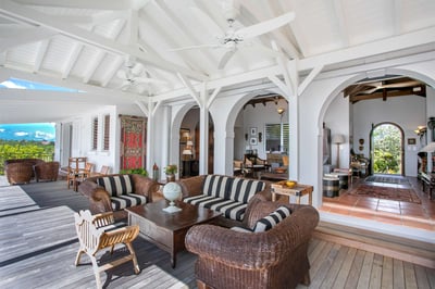 Luxury Villa Photo #14